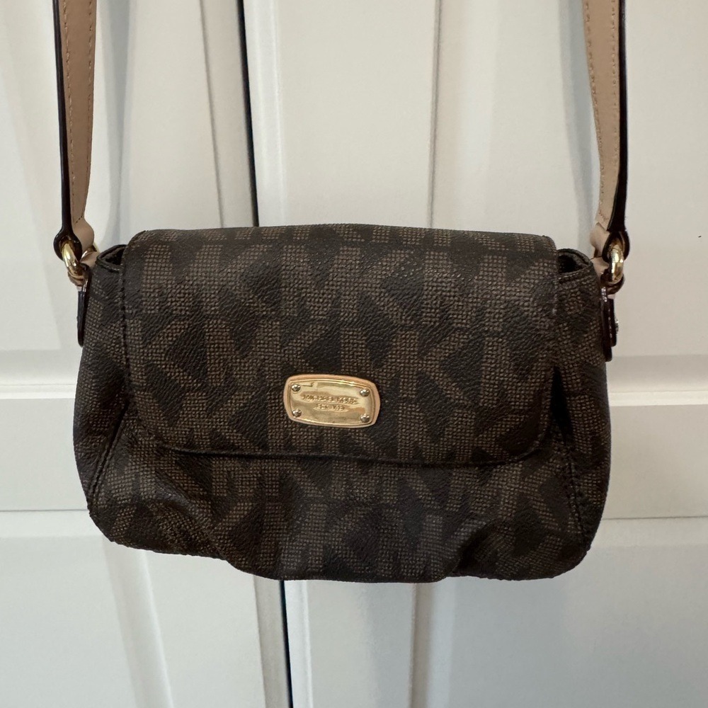 Michael Kors Brown Monogram Crossbody Bag Gold Tone Logo Flap Small Purse